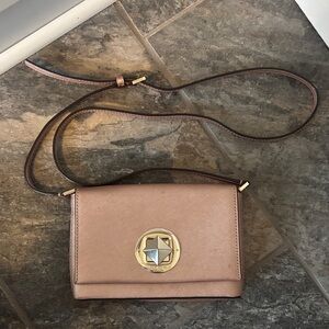 kate Spade Metallic Rose Gold Crossbody bag clutch Twist Lock - Small Purse